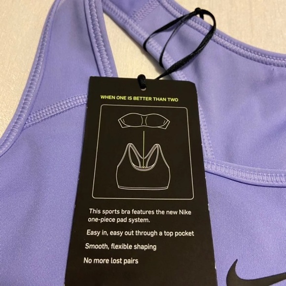 Nike Women's Medium-Support 1-Piece Pad - Picture 3 of 5